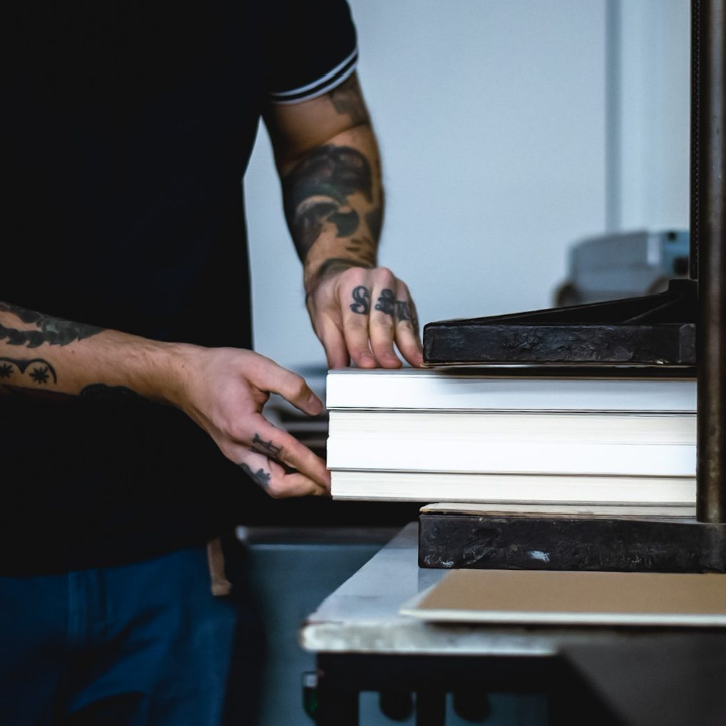 Minijob Sortimentsarbeit (m-w-d) für die Buchbinderei